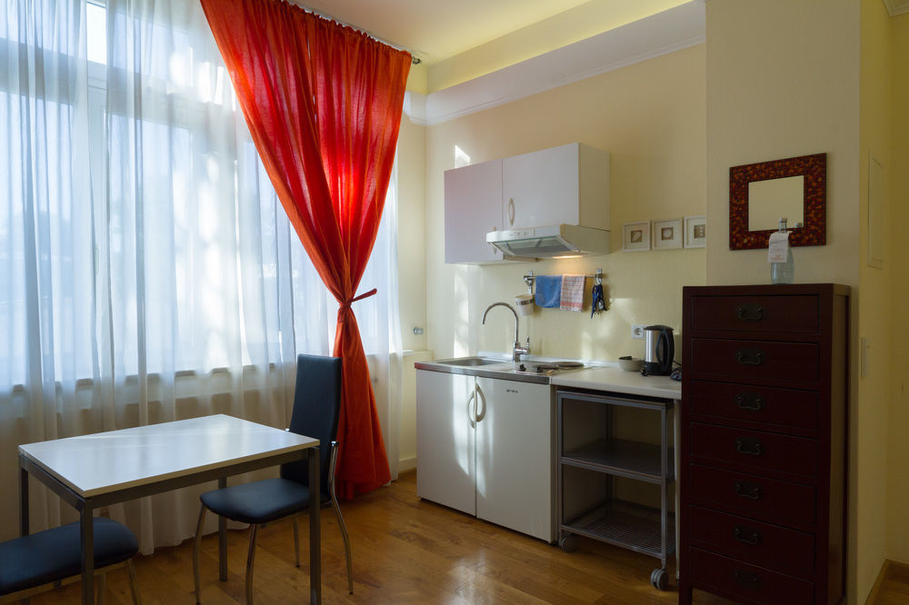 Boardinghouse Hotel